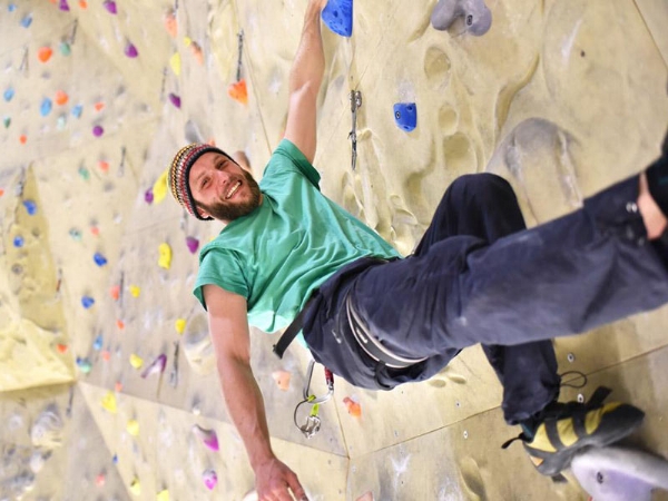 sport climbing